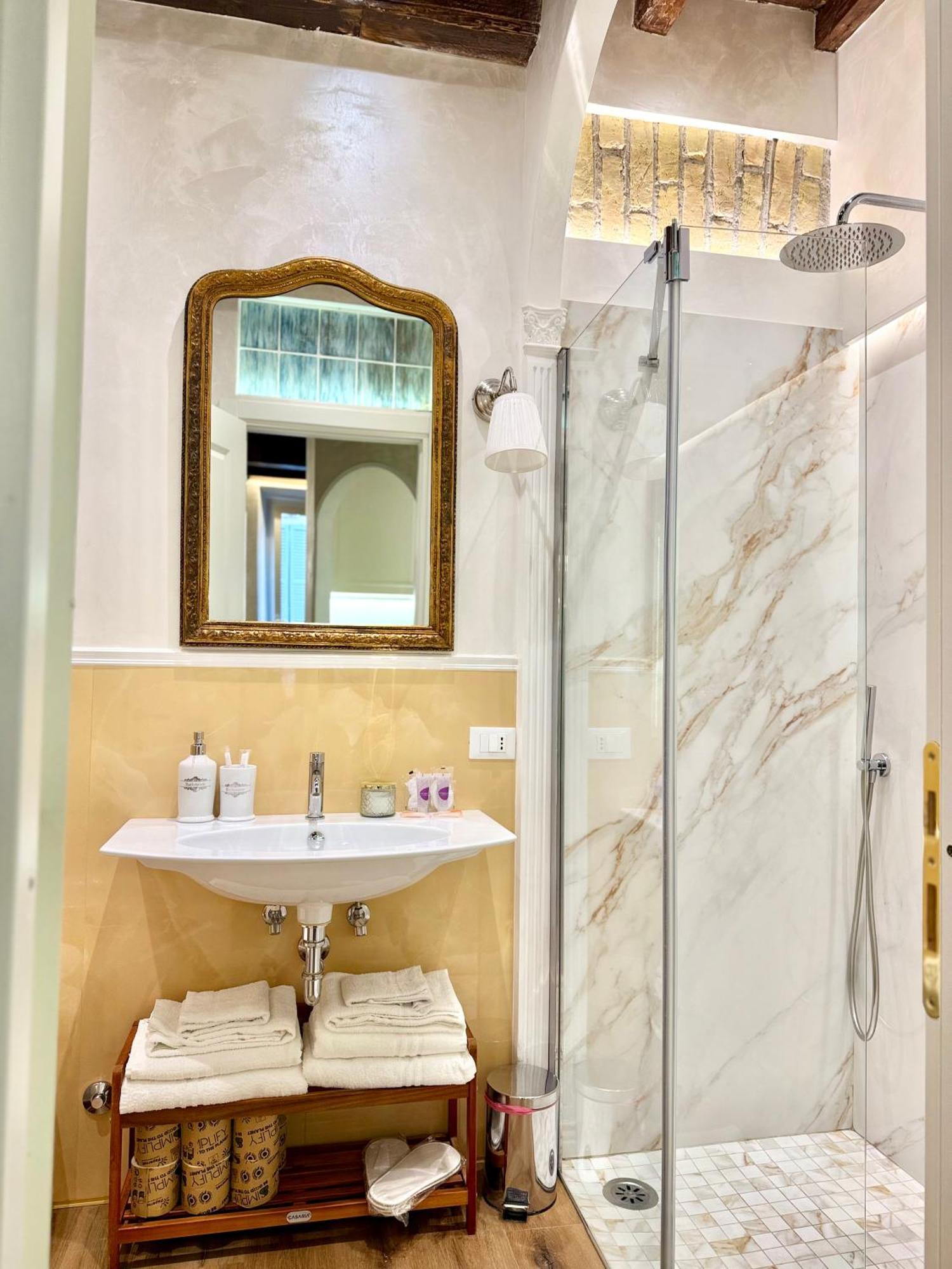 Frattina Elegance Suite روما المظهر الخارجي الصورة